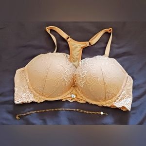 Locking bra 38C